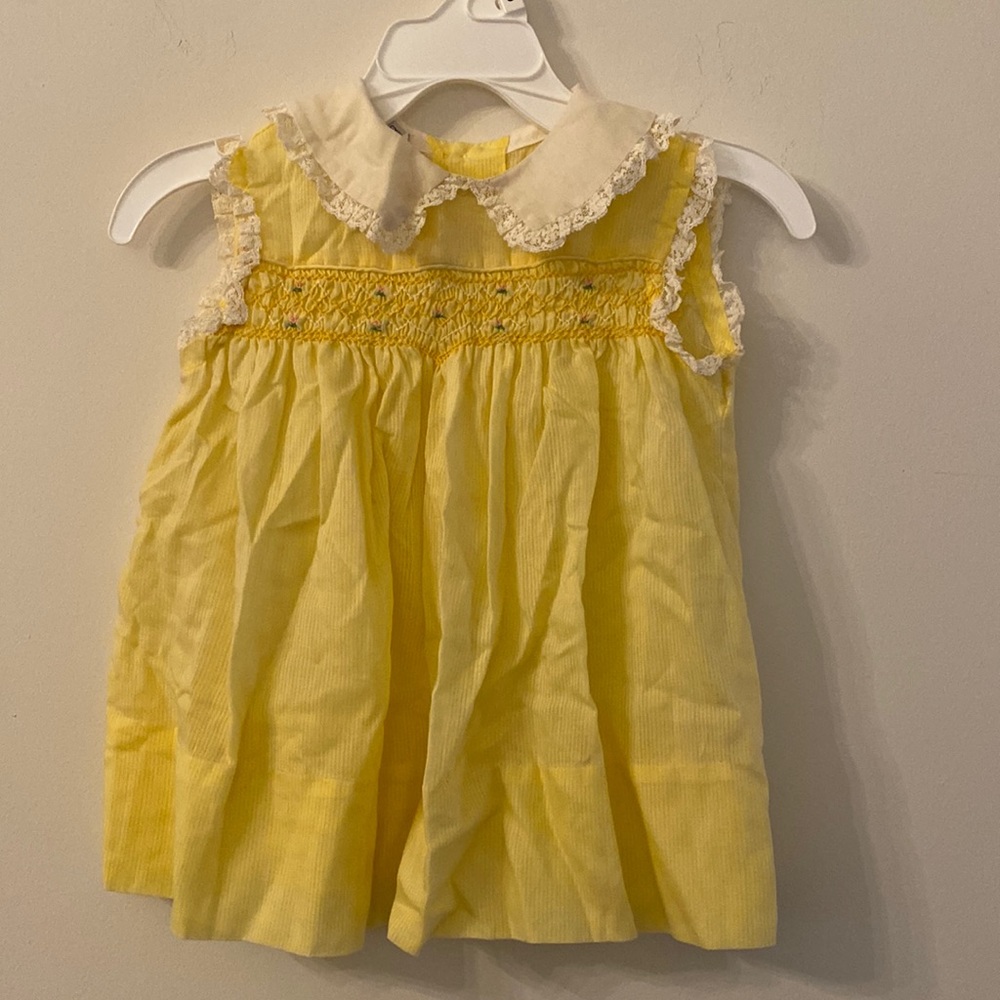 Vintage Polly flinders hand smocked size 24 months